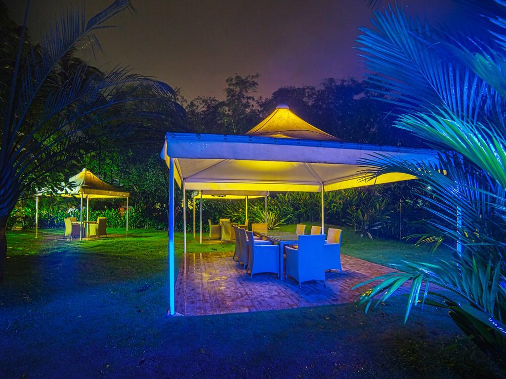 Saj Earth Resort & Convention Center , Kochi Nedumbassery Zewnętrze zdjęcie