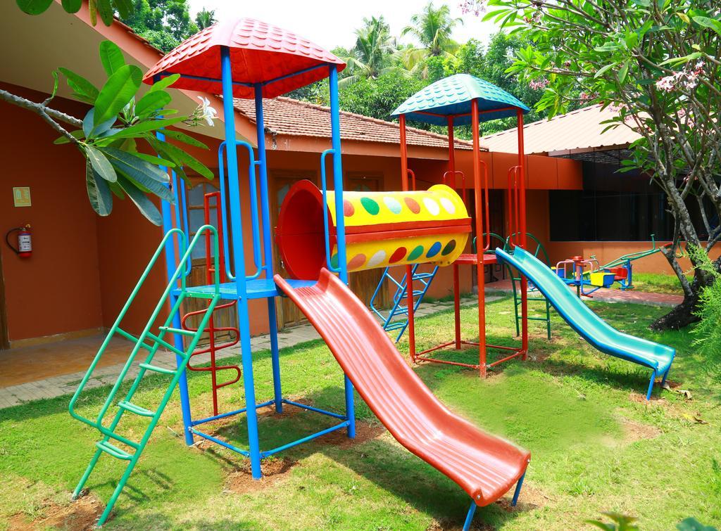 Saj Earth Resort & Convention Center , Kochi Nedumbassery Zewnętrze zdjęcie