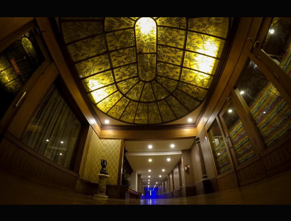Saj Earth Resort & Convention Center , Kochi Nedumbassery Zewnętrze zdjęcie