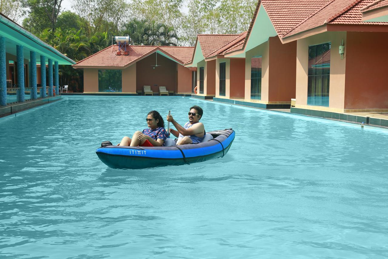 Saj Earth Resort & Convention Center , Kochi Nedumbassery Zewnętrze zdjęcie